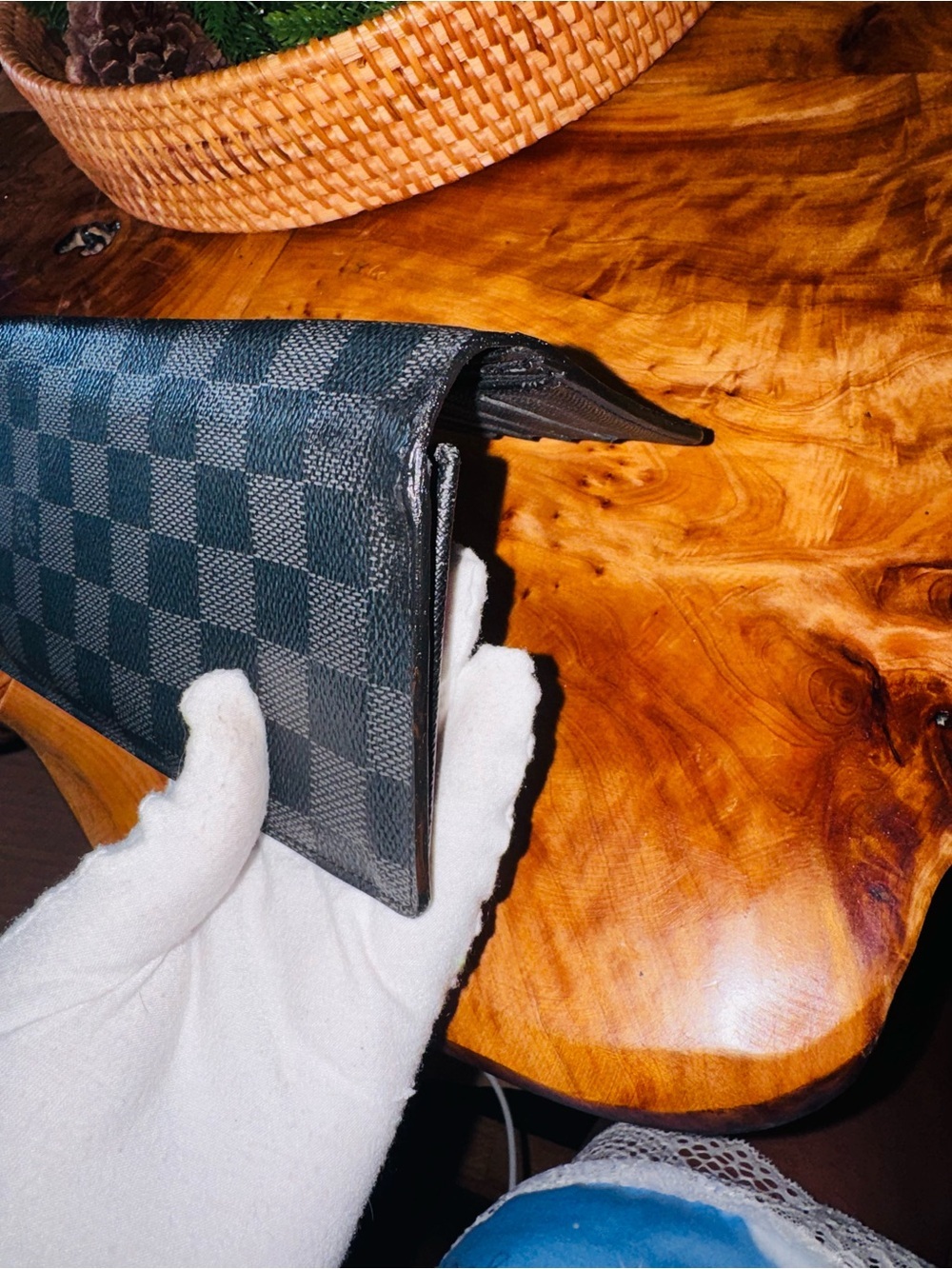 Louis Vuitton Damier Infini Porte feiulle
Brazza Long Wallet Purse/ authentic - Picture 6 of 17